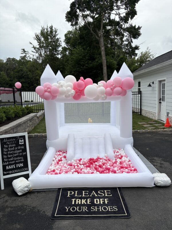 White Bouncy Castle with Ball Pit - Image 5