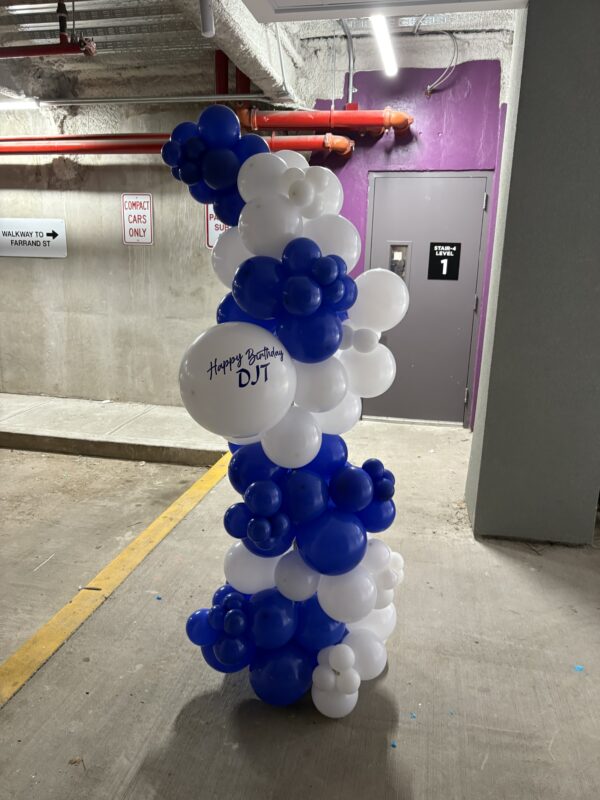 Freestanding Grab and Go Garland - Image 13